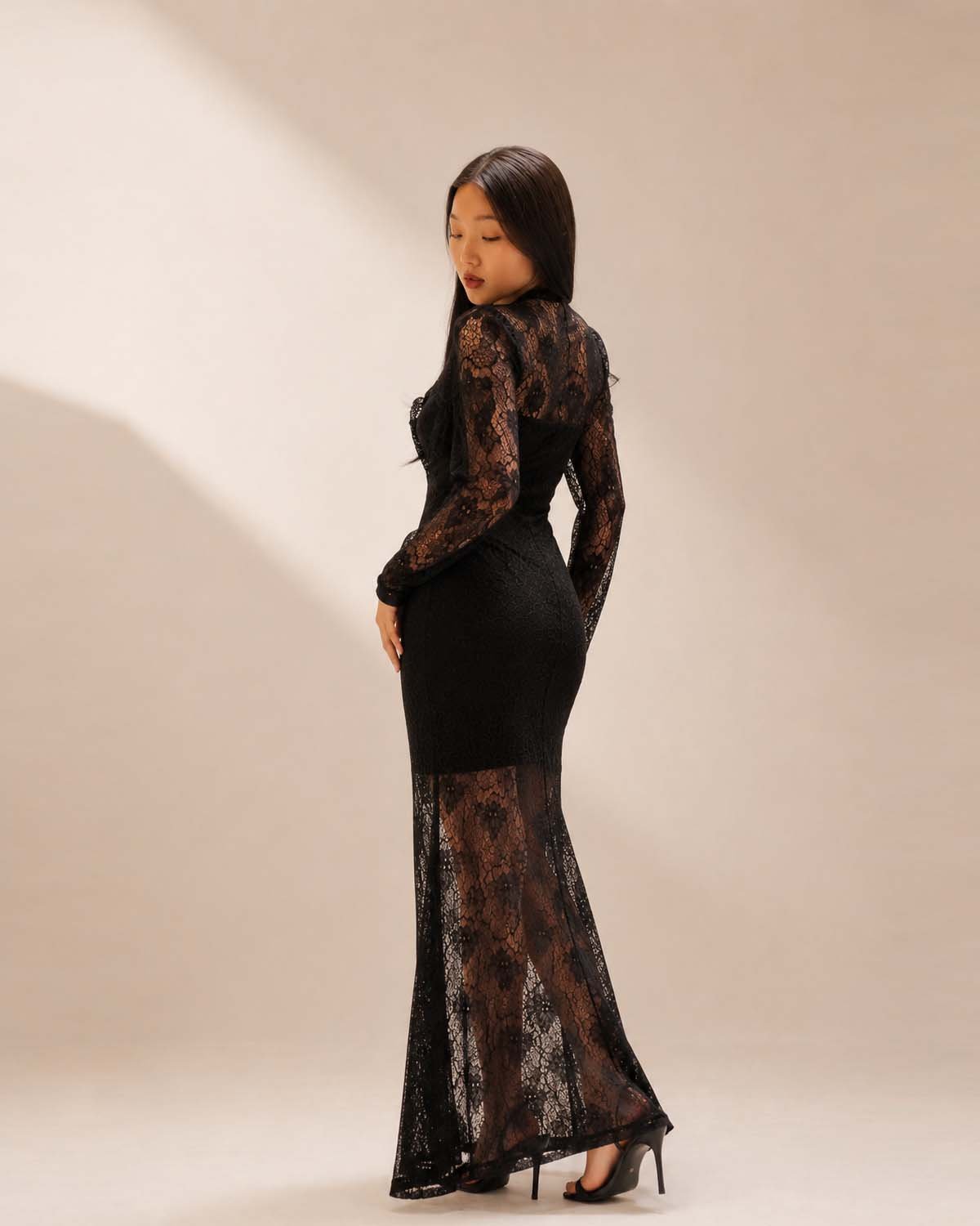 Lace Elegance Dress - Image 3