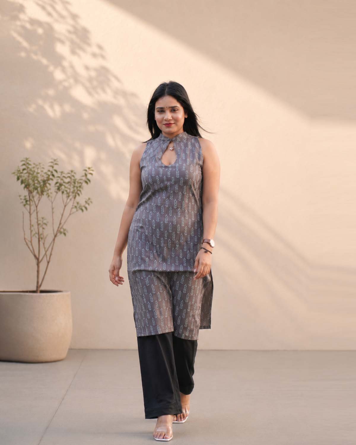 Charcoal Grey Printed Kurta Co-Ord Set - Image 5