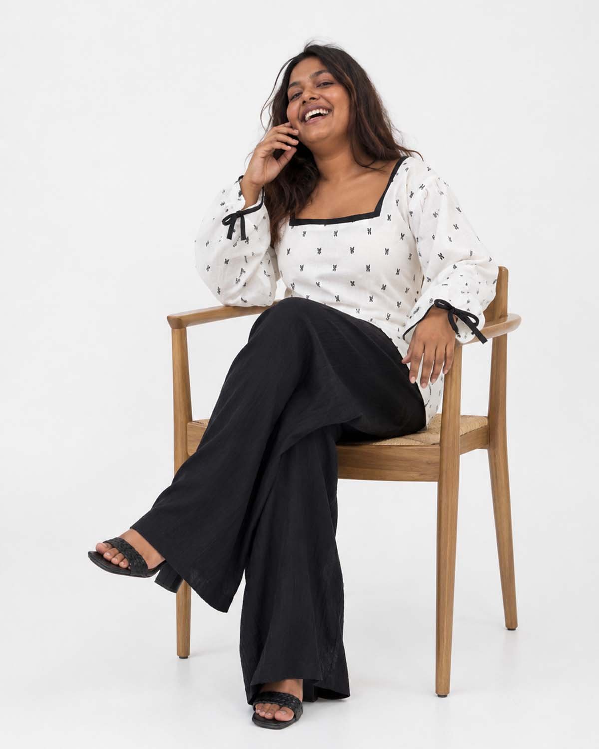 Ivory Noir Printed Co-Ord Set for Women - Image 3