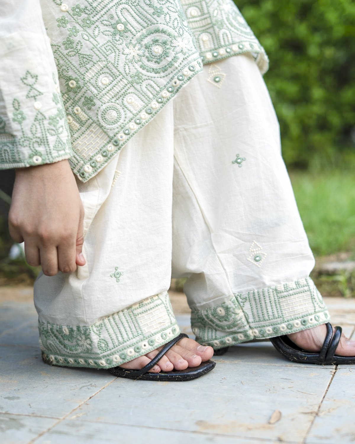 Pure Cotton Embroidered Kurta Pant Set for Women - Image 5
